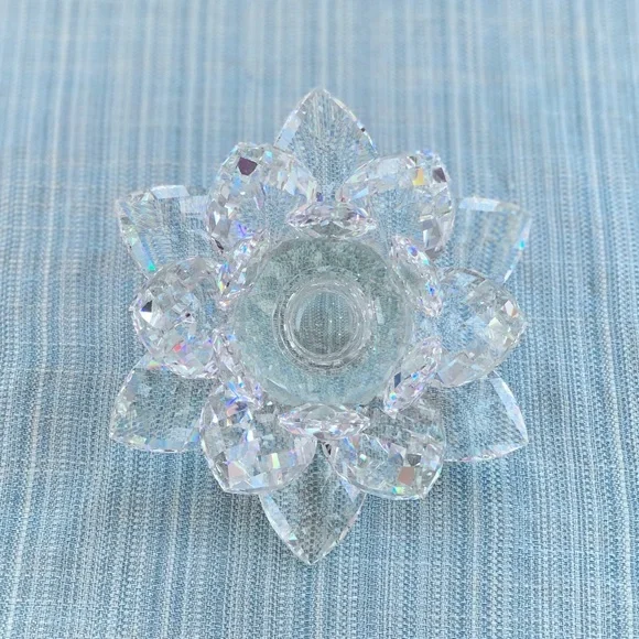 Swarovski Crystal Large Waterlily Candleholder - Picture 2 of 11